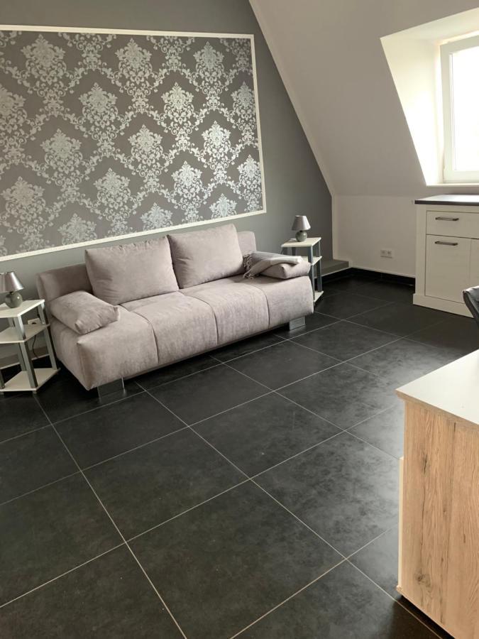 Nordsee Und City Fusslaufig - Luxeriose Fewo Mit Grossem Balkon Wilhelmshaven Extérieur photo