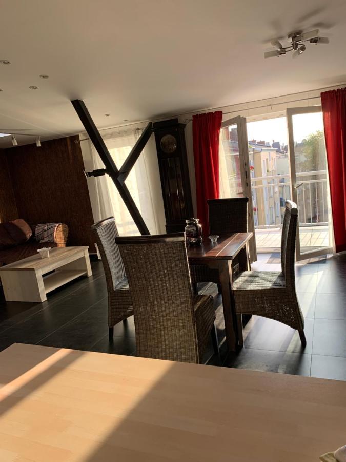 Nordsee Und City Fusslaufig - Luxeriose Fewo Mit Grossem Balkon Wilhelmshaven Extérieur photo