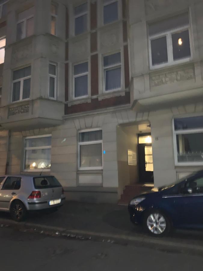 Nordsee Und City Fusslaufig - Luxeriose Fewo Mit Grossem Balkon Wilhelmshaven Extérieur photo